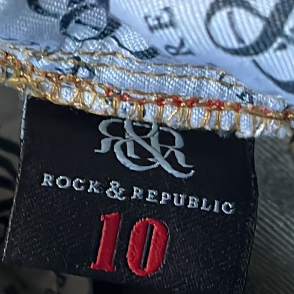 ROCK & REPUBLIC dark blue denim jeans. Woman’s size 10 - Picture 6 of 16